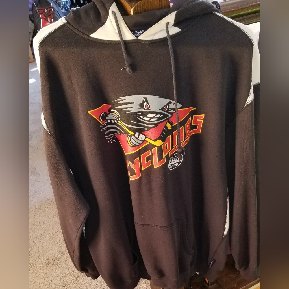 Cincinnati Cyclones Vintage Logo Pullover Hoodie